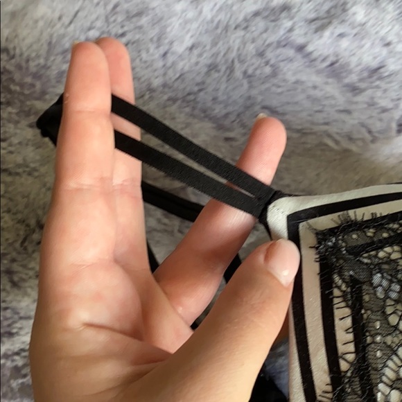 VS Sexy Push-up Bra - Picture 6 of 6